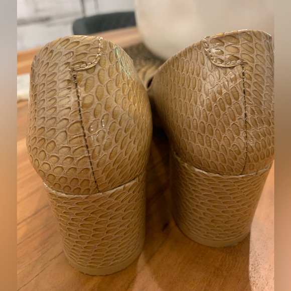 Heel size Europe 38 100% leather tan nude - Picture 3 of 8